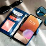 کیف گوشی مگنتی طرح چرم کتابی محافظ لنزدار - Image 2